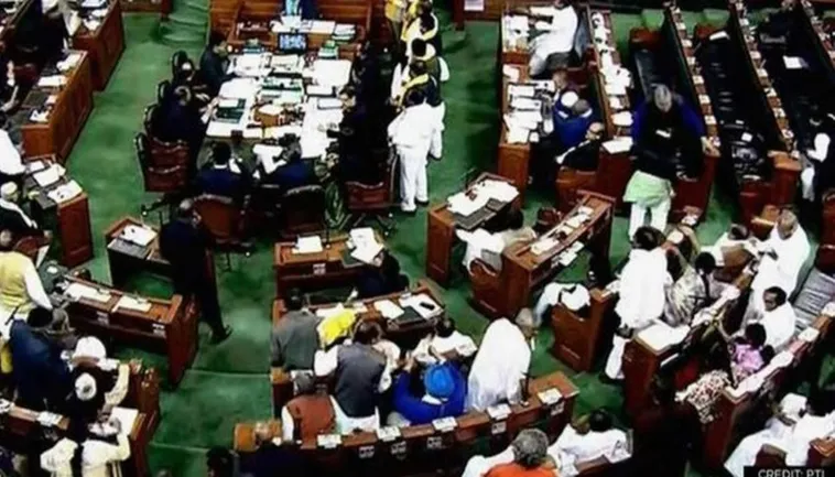 Rajya Sabha: हंगामा जारी, बैठक शुरू होने के कुछ ही देर बाद दोपहर दो बजे तक स्थगित